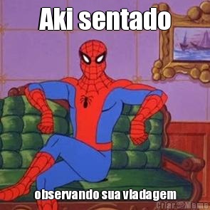 Aki sentado observando sua viadagem