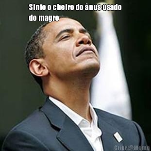 Sinto o cheiro do �nus usado
do magro  