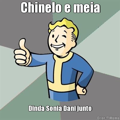 Chinelo e meia Dinda Sonia Dani junto