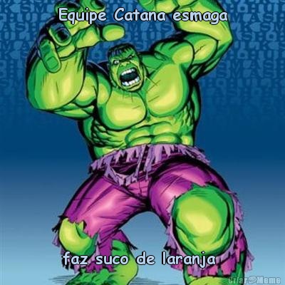 Equipe Catana esmaga faz suco de laranja 
