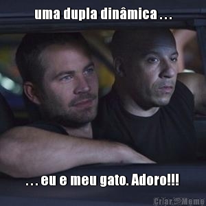 uma dupla din�mica . . . . . . eu e meu gato. Adoro!!!